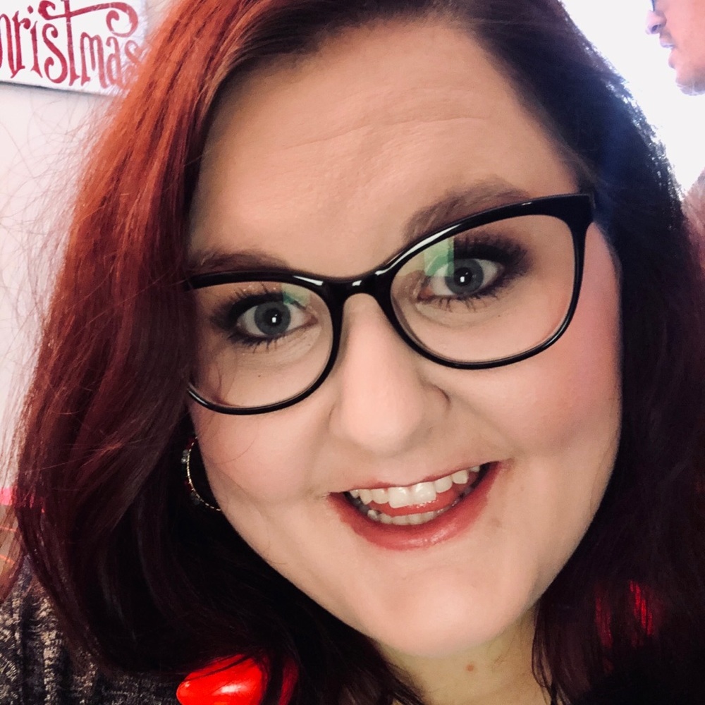 Meet your Posher, Denise